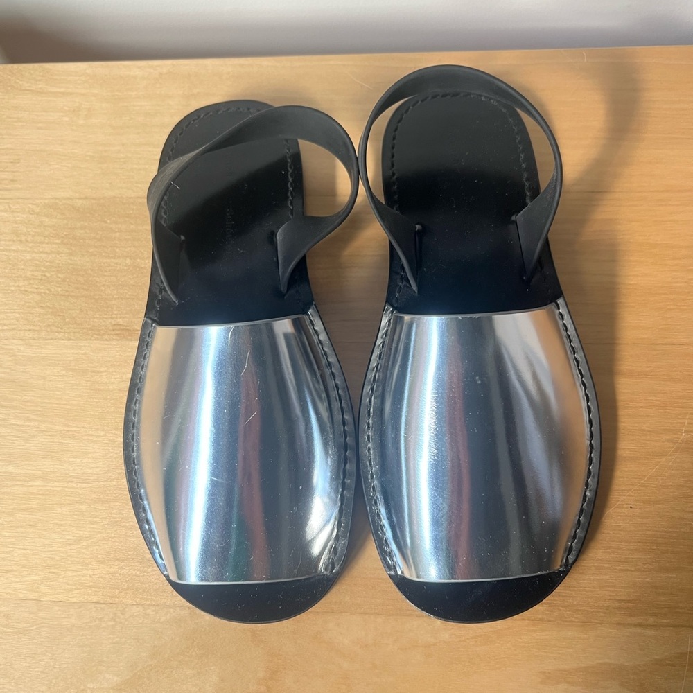 Dolce & Gabbana Black Leather Sandals with Silver Metallic Toe Caps